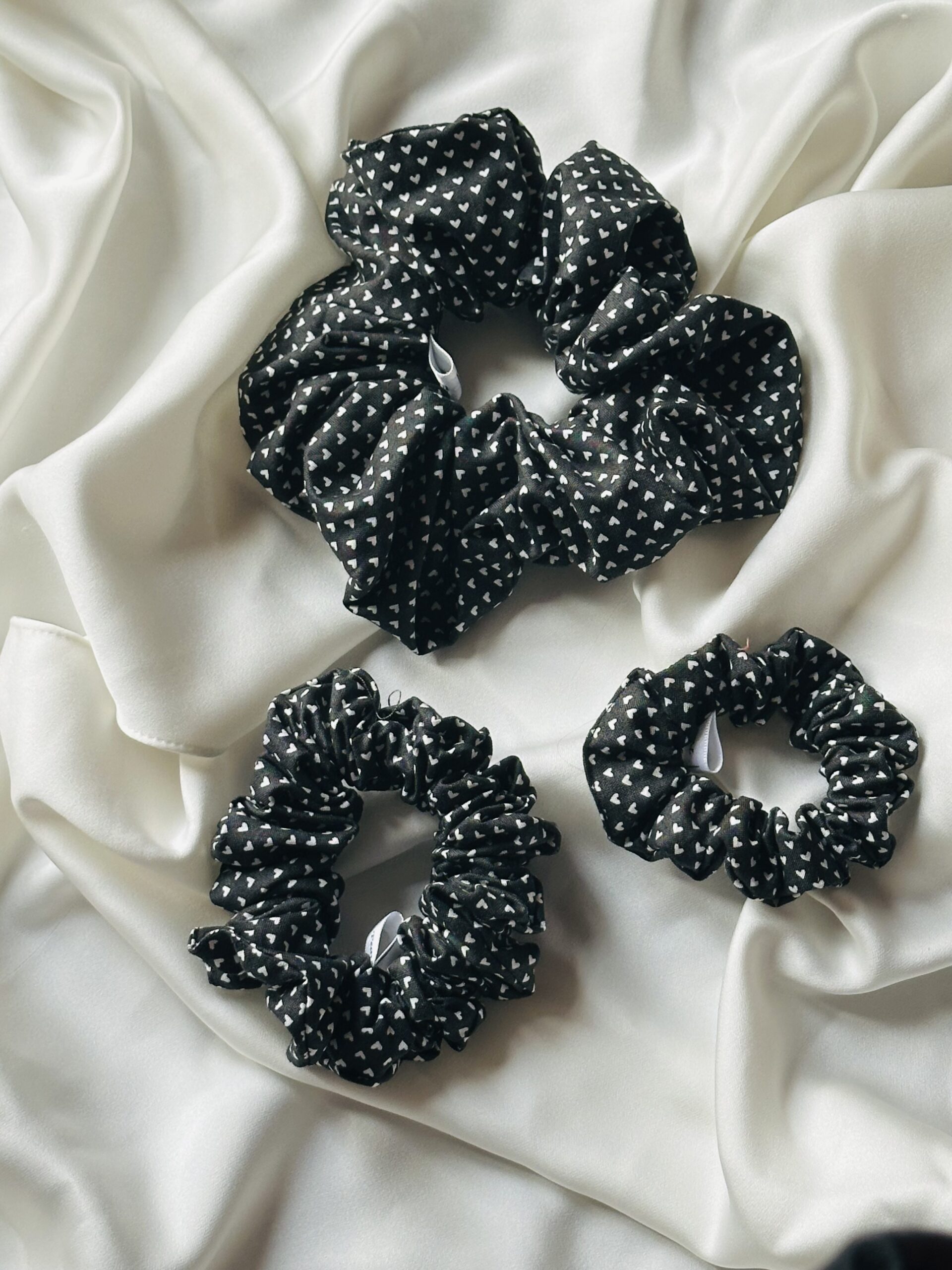 Lovebug Scrunchie - Image 3