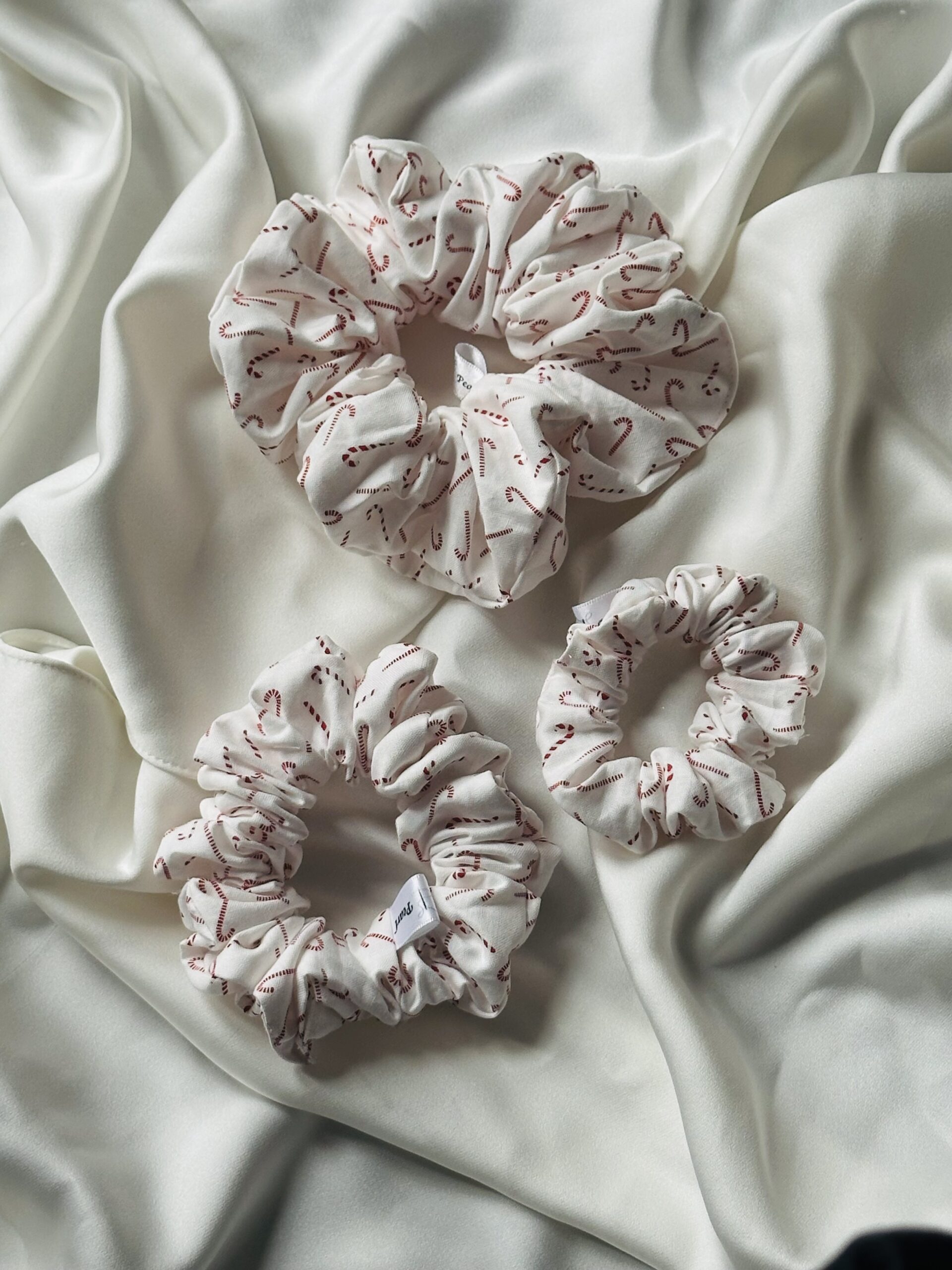 Mini Christmas Spirit Scrunchie - Image 3