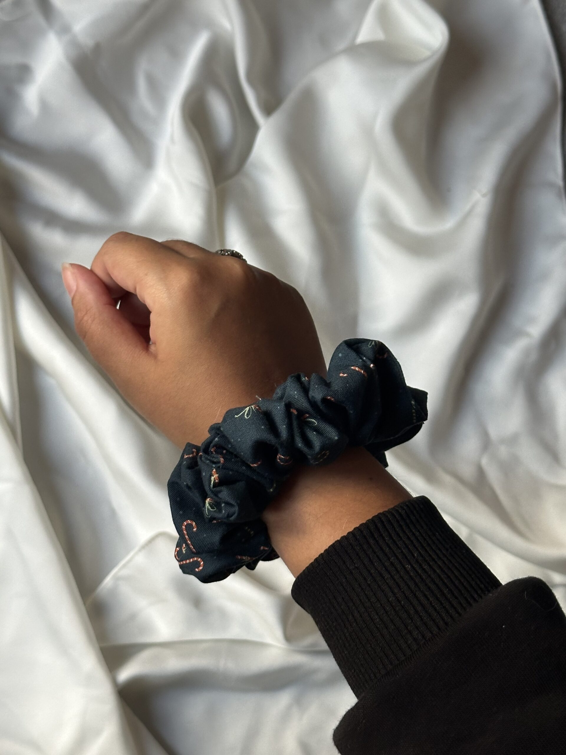 Sprinkles Scrunchie - Image 2