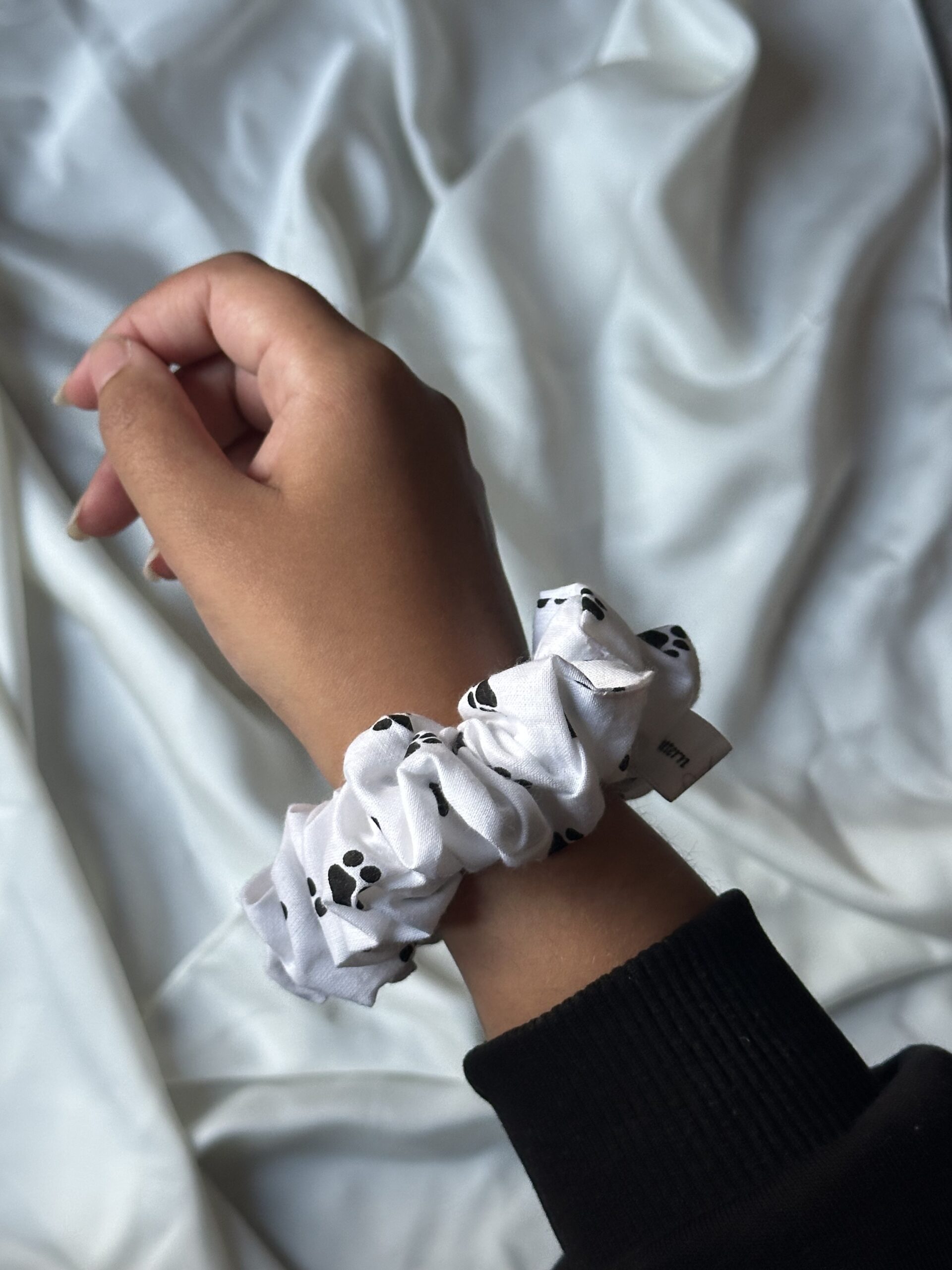 Paw Print Scrunchie - Image 2