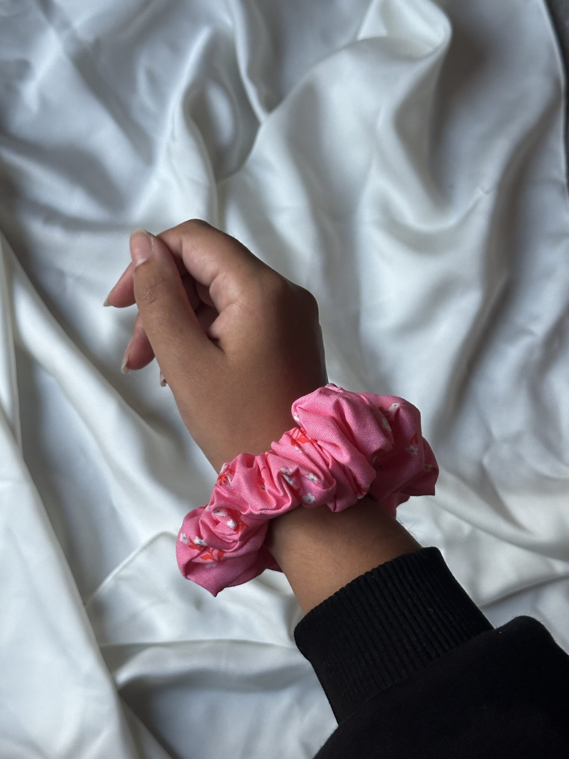 Liberty Summer Scrunchie - Image 2