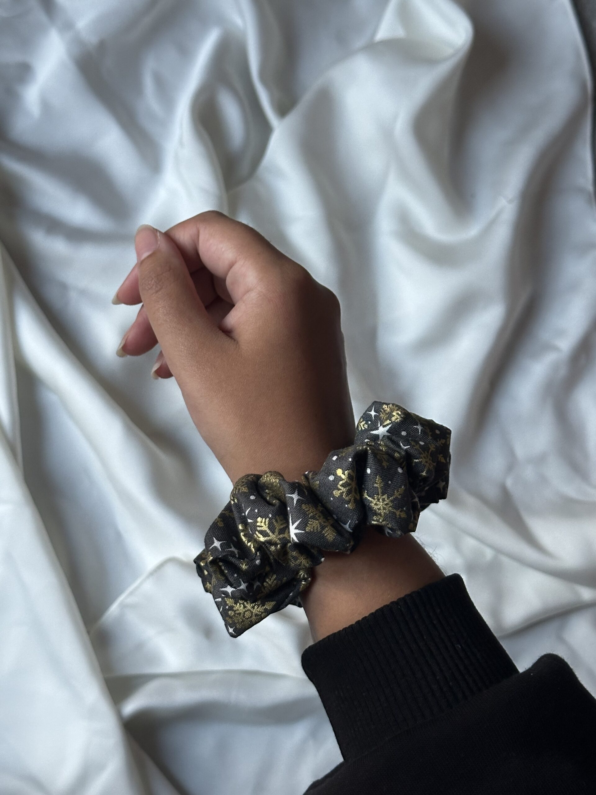 Snowflake Scrunchie - Image 2
