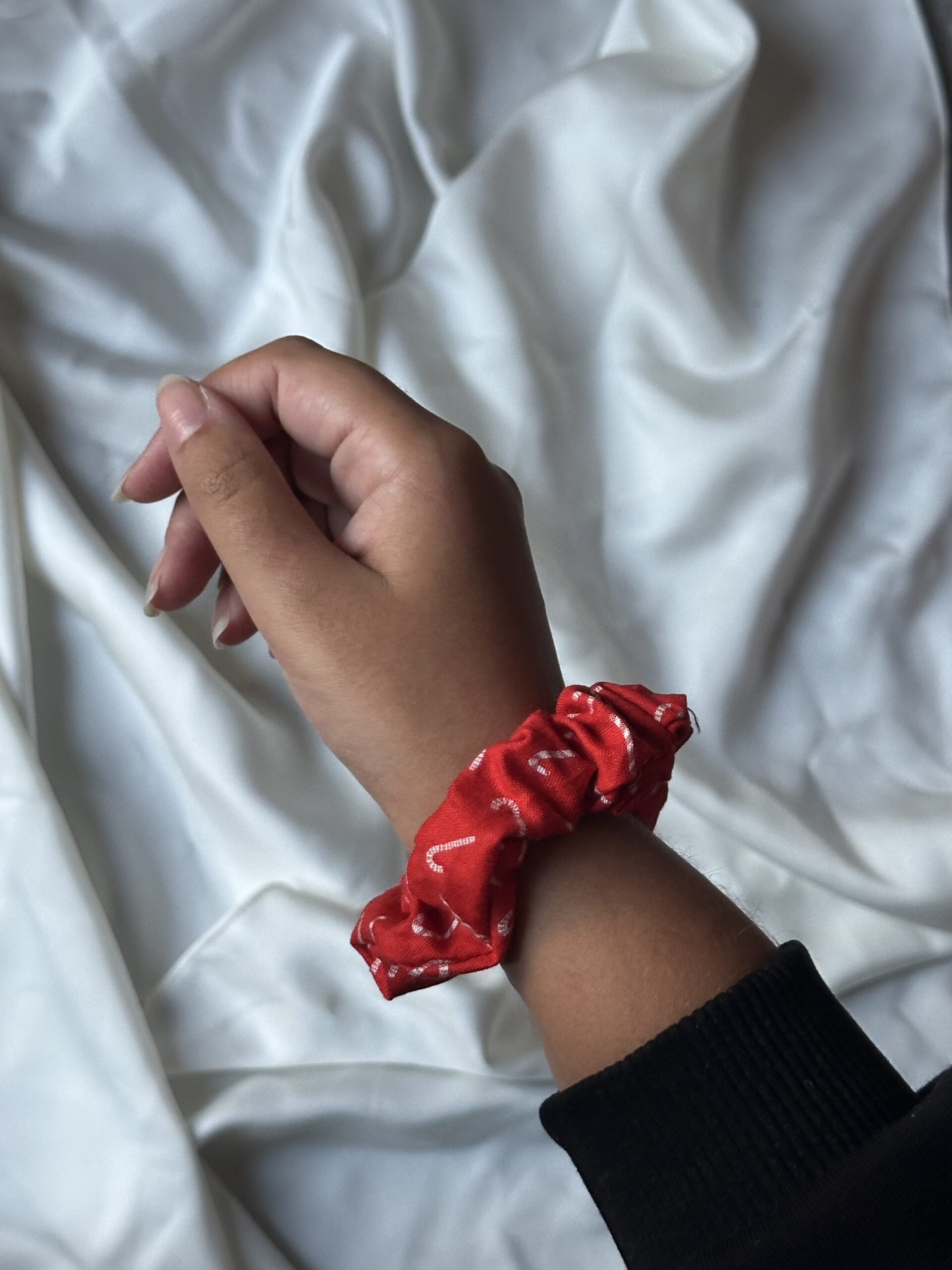 Mini Nutcracker Scrunchie - Image 2