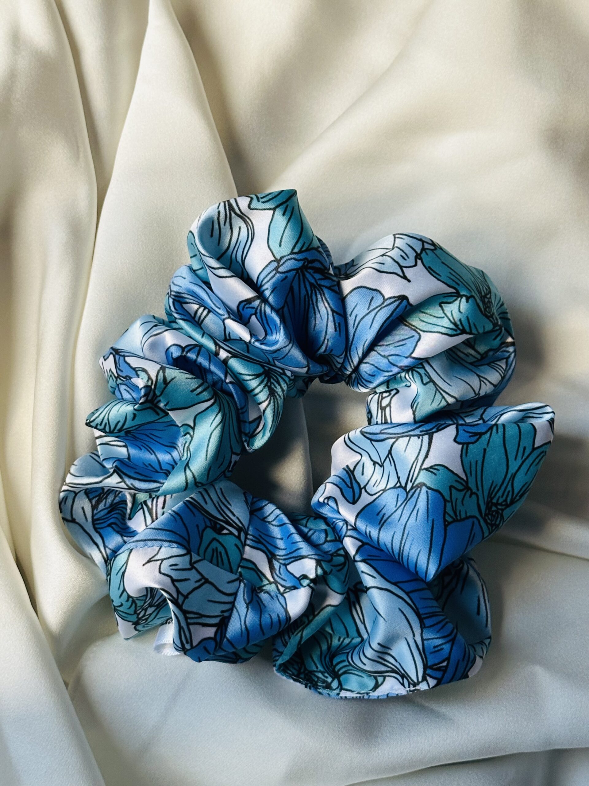 Oversized Silk Scrunchie - Winter