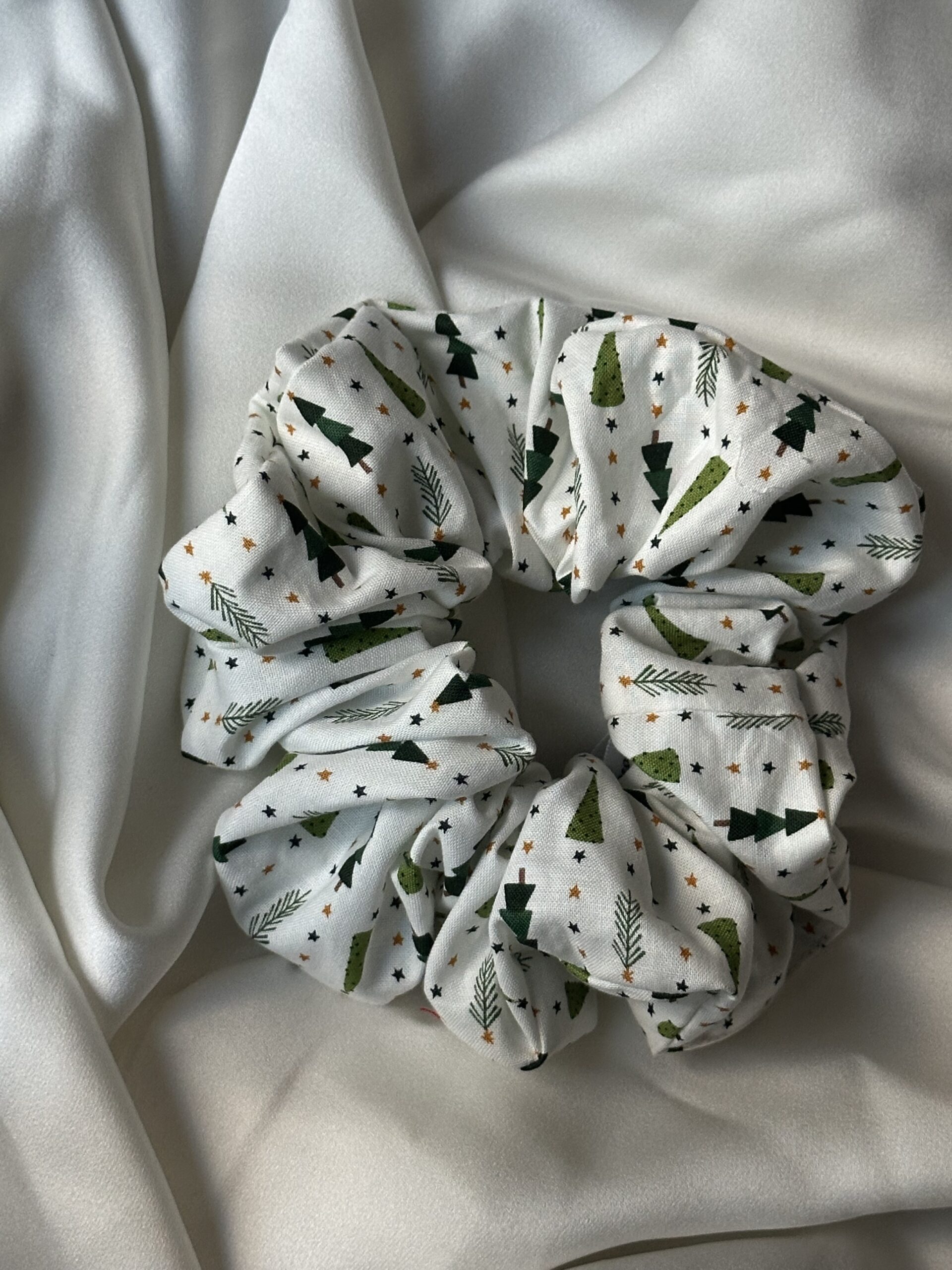 Oversized Woodland Walks Scrunchie