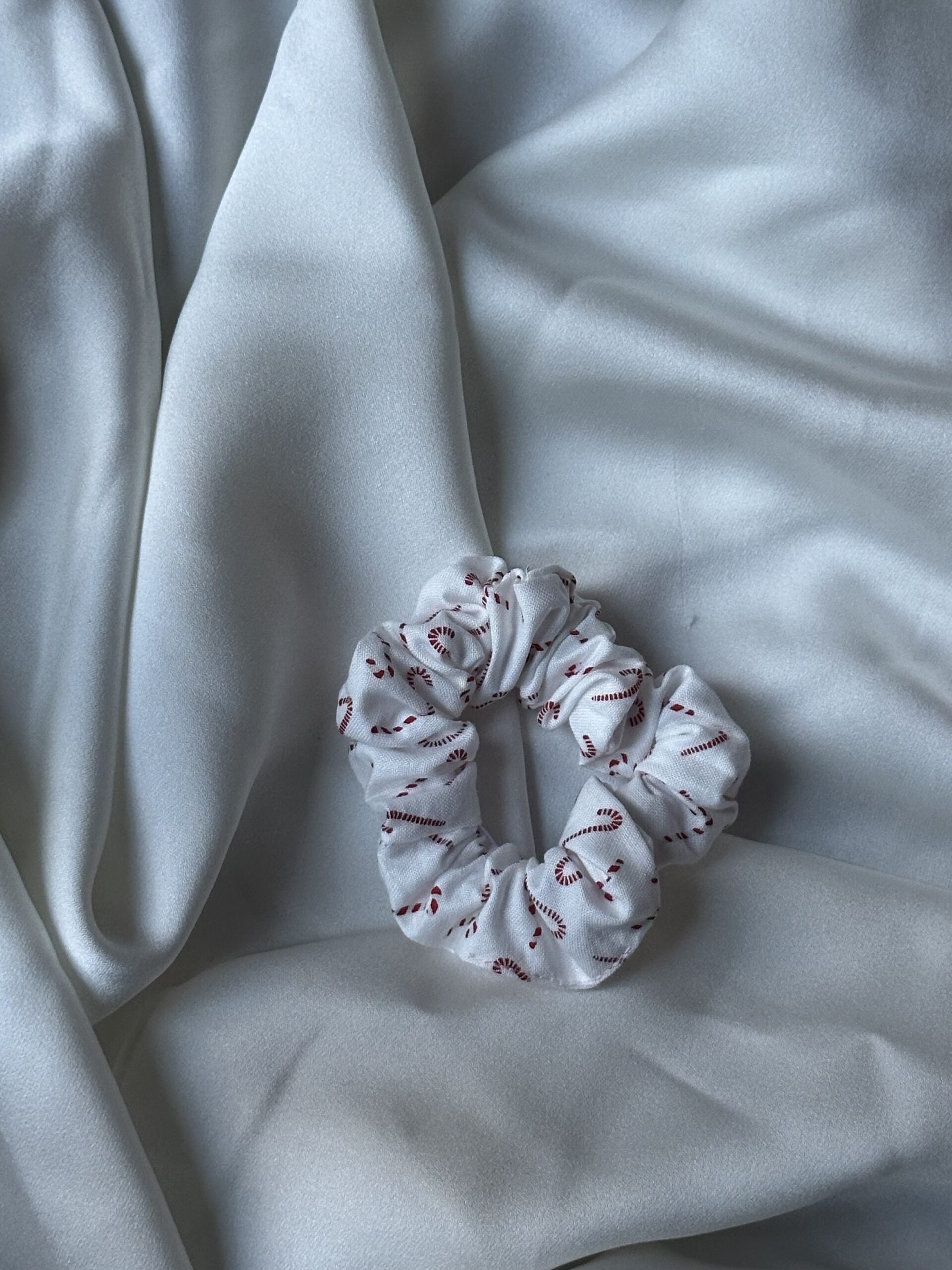 Mini Christmas Spirit Scrunchie