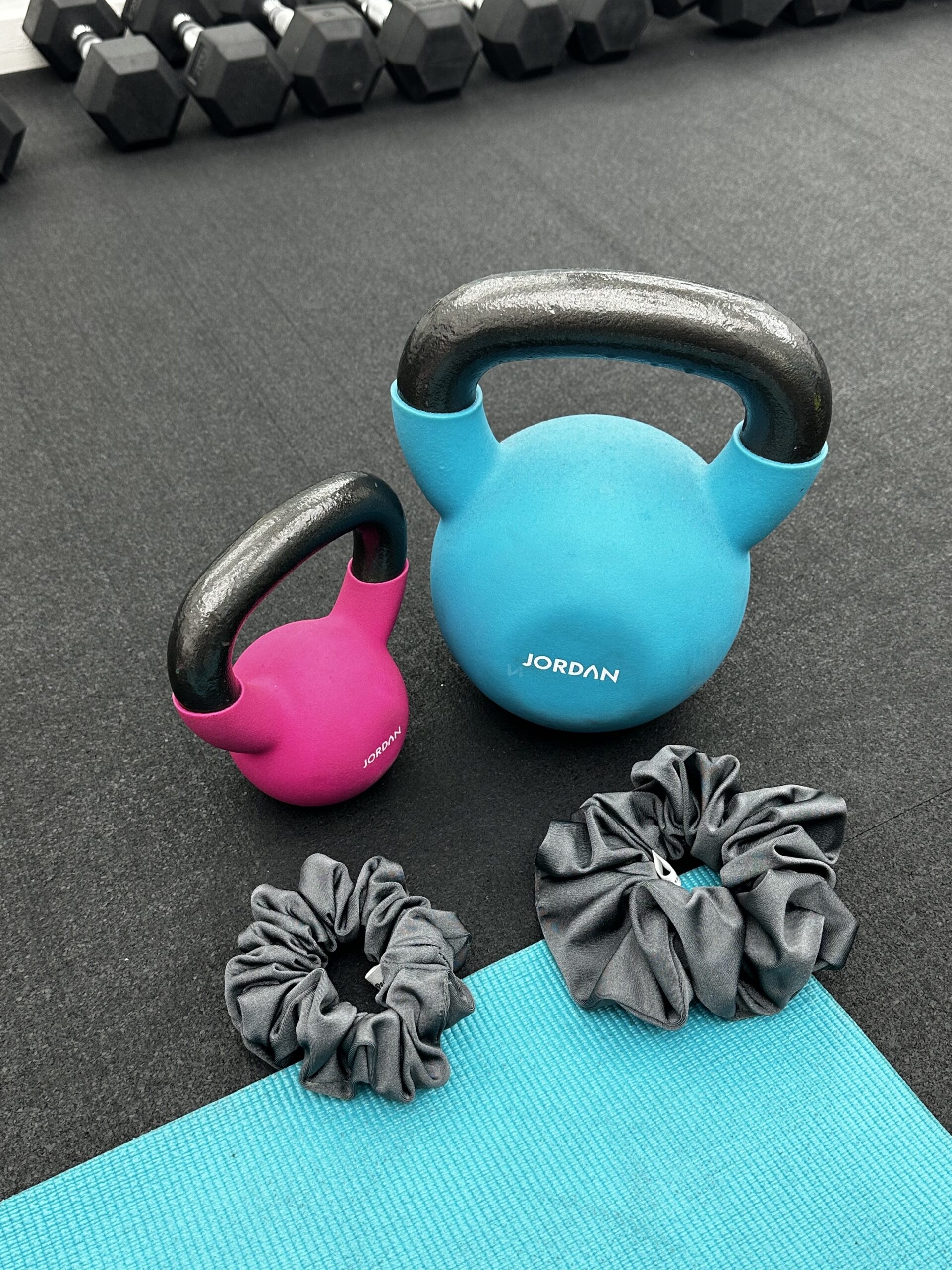 Sport - Gunmetal Grey Regular Scrunchie - Image 2