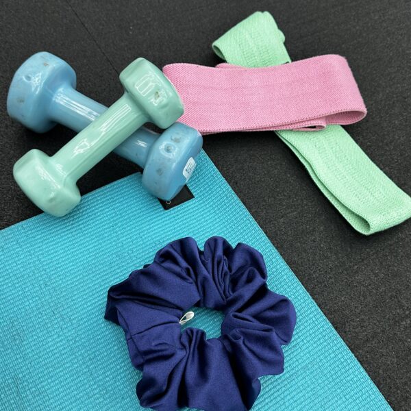Sport - Navy Oversized Scrunchie