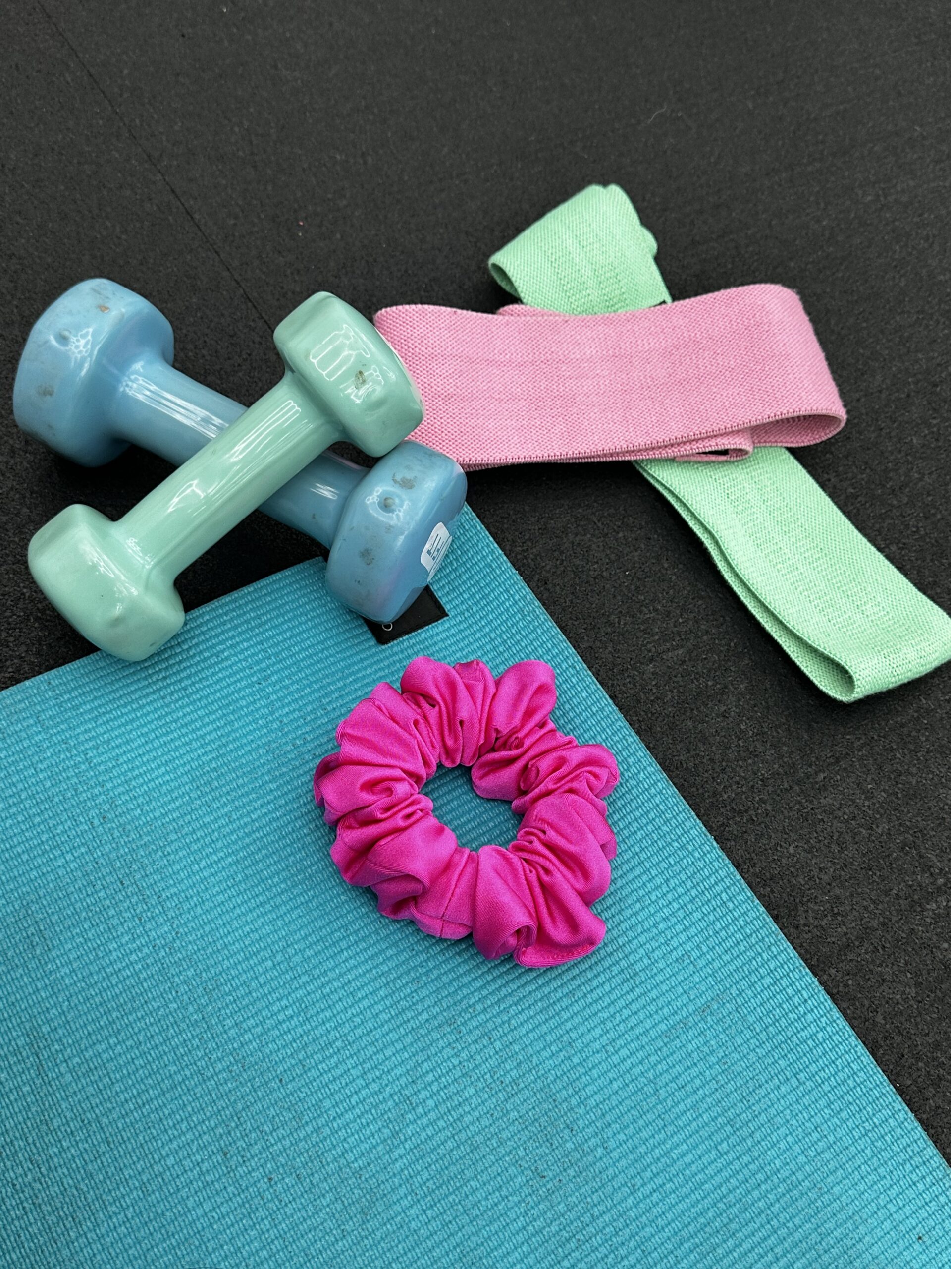 Sport - Hot Pink Regular Scrunchie