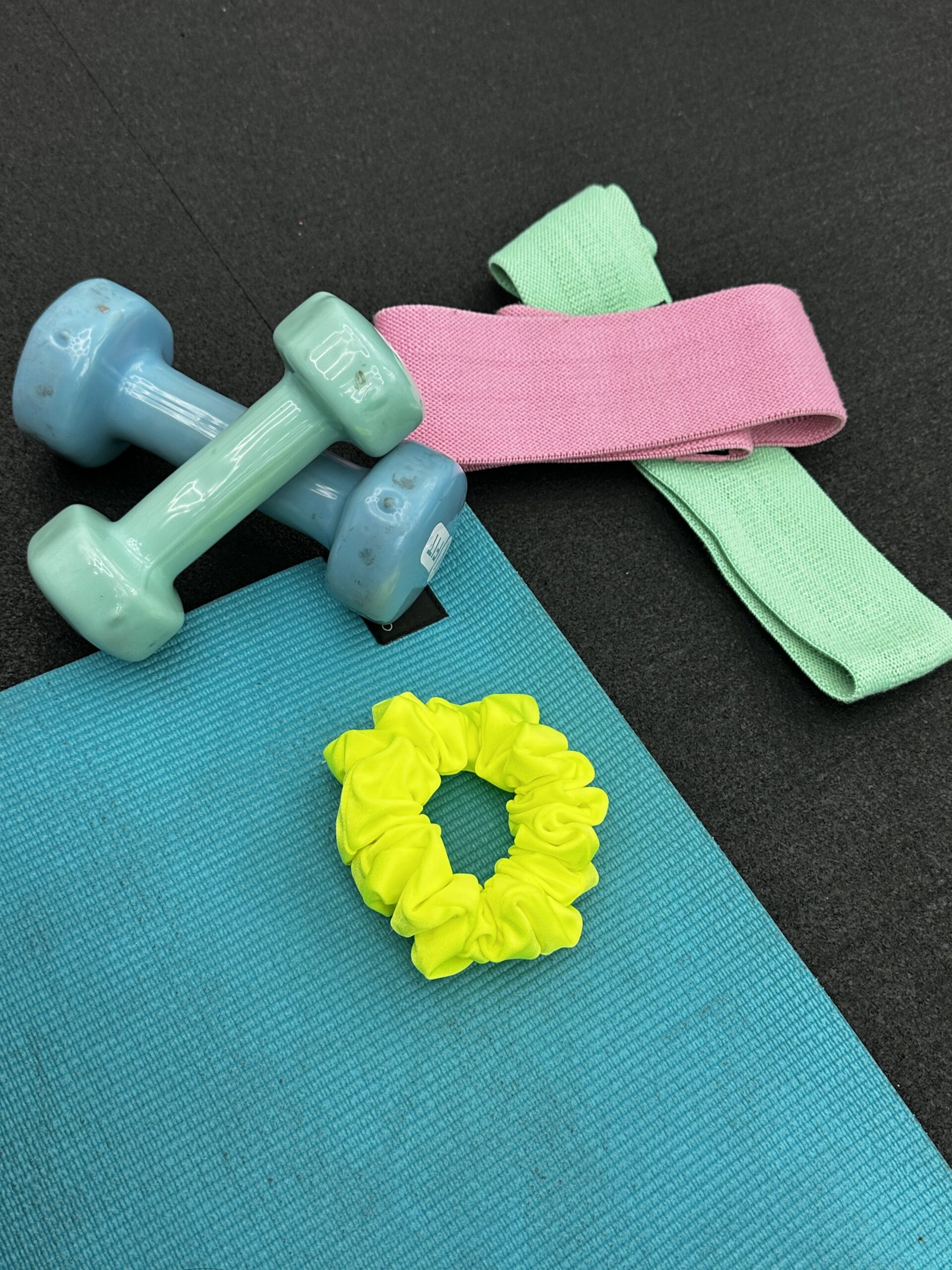 Sport - Neon Yellow Regular Scrunchie
