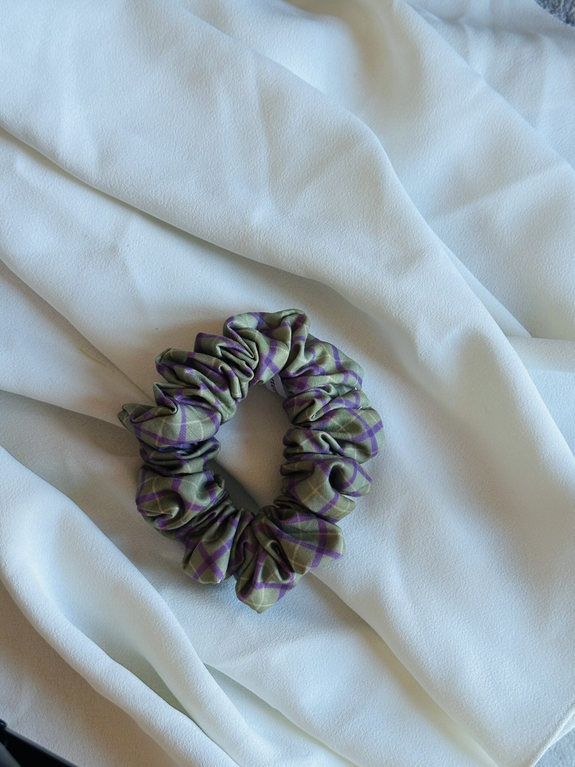 Regular Pattern Scrunchie - Olive
