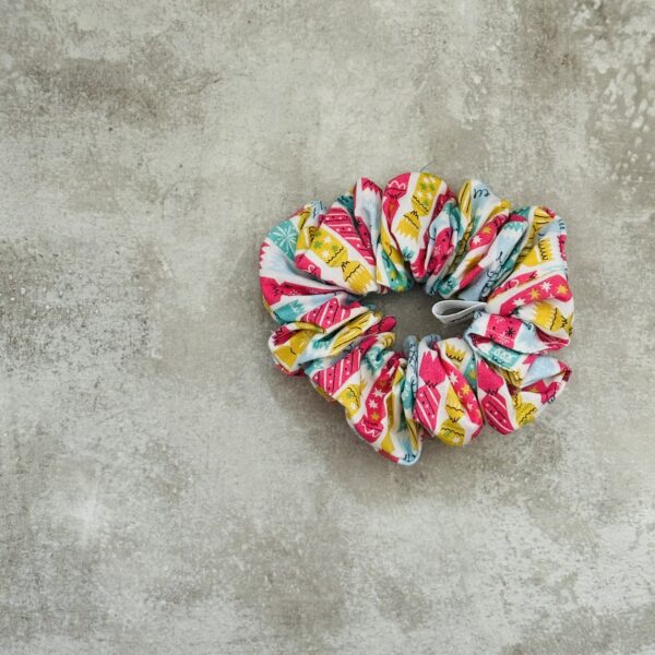 Regular Liberty Scrunchie - Deck The Halls Christmas Crackers